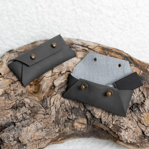 Vegane Ledertasche für USB-Sticks