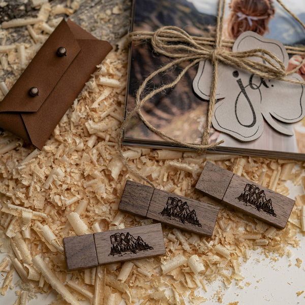USB-Stick "Holzliebe Walnuss"