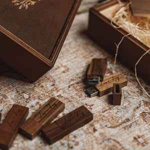 USB stick "Holzliebe Walnut"