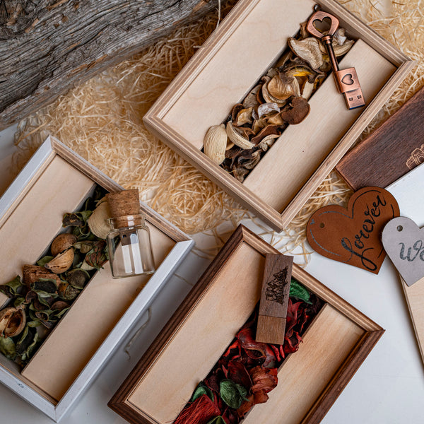 Decorative package "Berry"