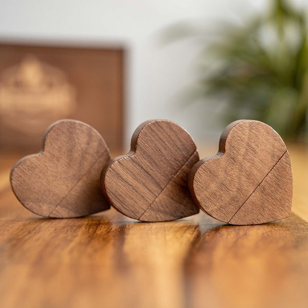 USB stick "Heartpiece Walnut"