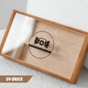 Holzbox mit Acryldeckel für Hochzeiten – stilvolle Präsentation von Erinnerungen