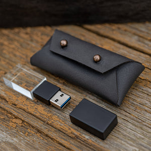 Vegane Ledertasche für USB-Sticks