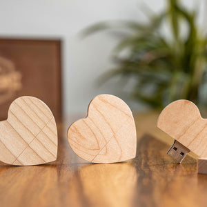 USB-Stick aus Holz für Hochzeiten – passend für Premium-Bildübergaben