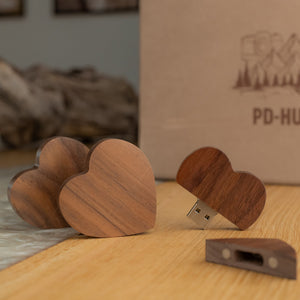 USB-Stick "Herzstück-Walnuss" Meine-Holzbox