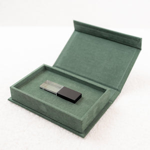 USB-Box SoftTouch | Farbe: Dunkelgrün Meine-Holzbox