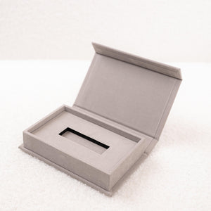 USB-Box SoftTouch | Farbe: Silber Meine-Holzbox